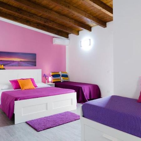 Arricàmpati Family Apartment&Rooms Carini Extérieur photo