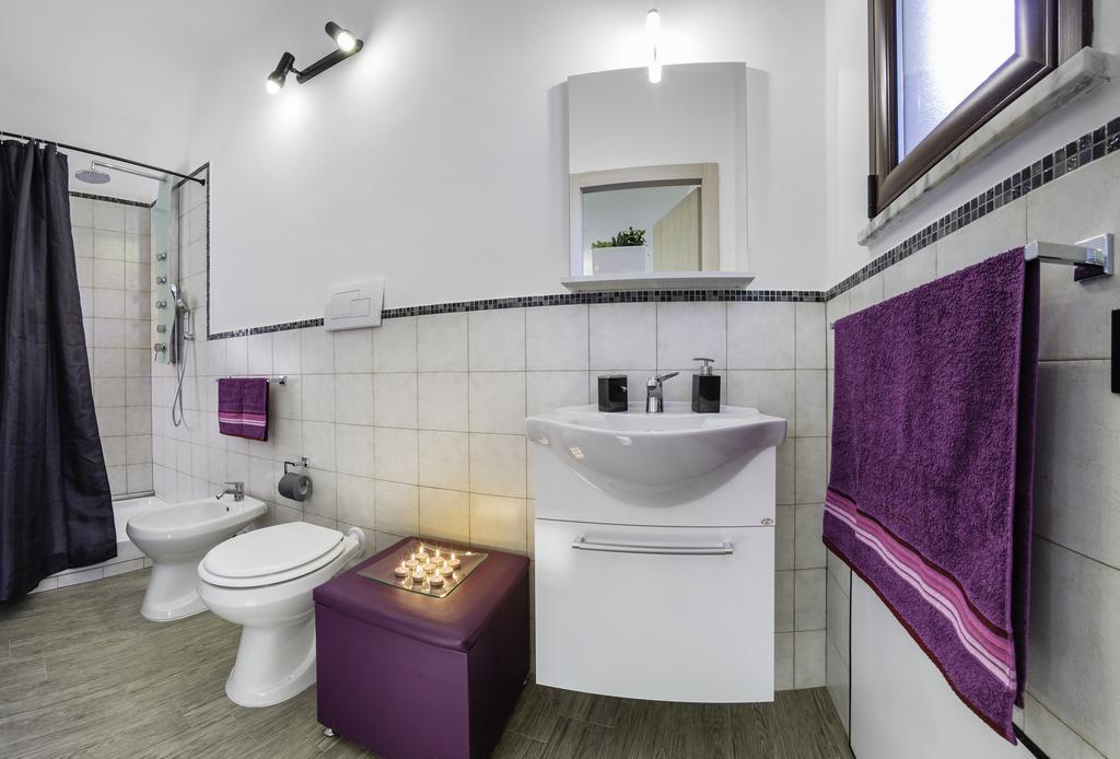 Arricàmpati Family Apartment&Rooms Carini Chambre photo