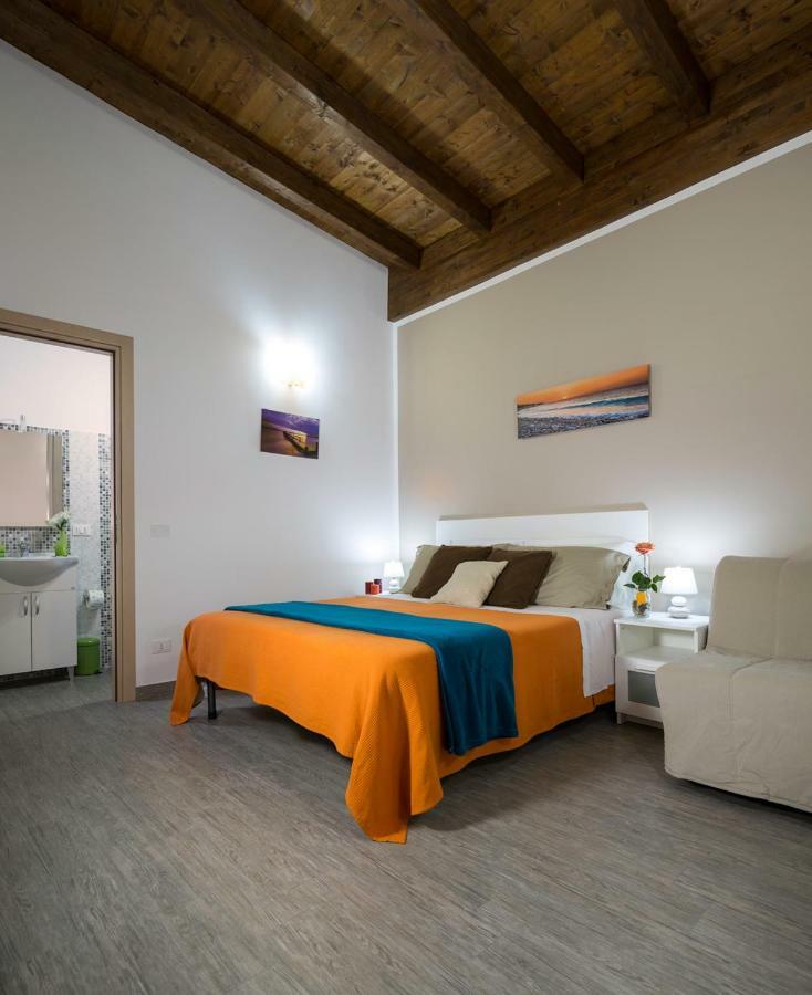 Arricàmpati Family Apartment&Rooms Carini Extérieur photo